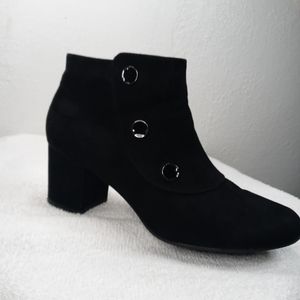 Lauren Blackwell Adrian 123181